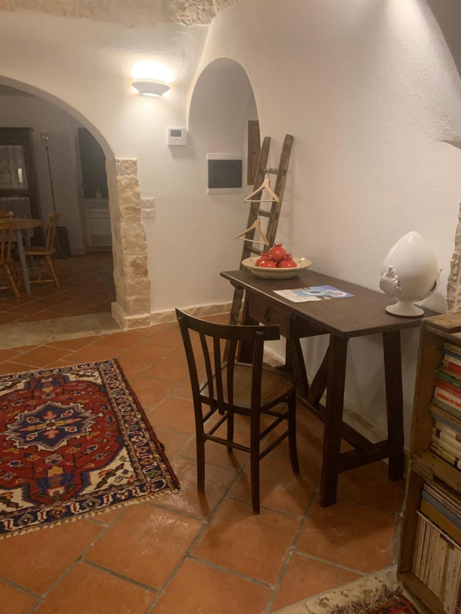 Trulli Santa Maria Odegitria Relais Guest House Ostuni Bagian luar foto