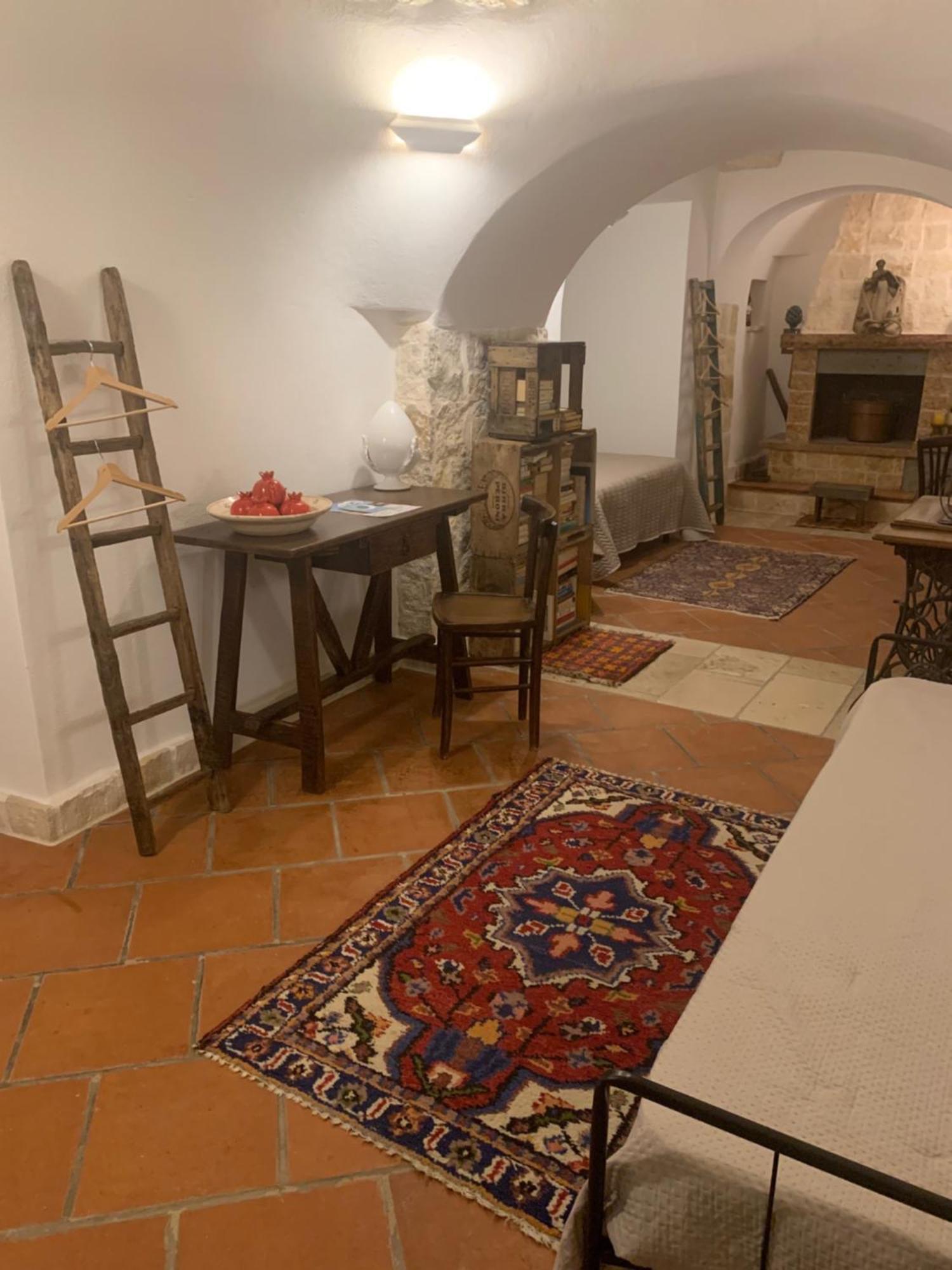 Trulli Santa Maria Odegitria Relais Guest House Ostuni Bagian luar foto